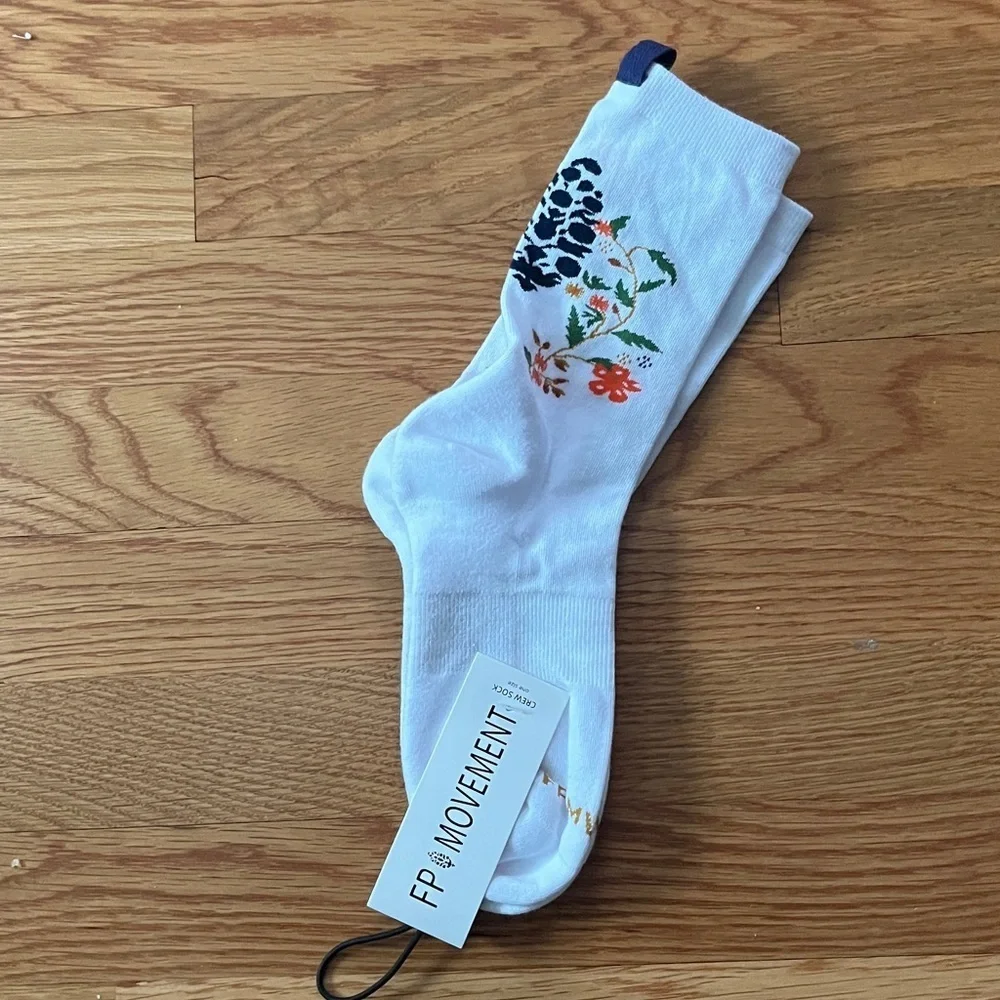 Free People Forest Floral Embroidered Socks, 1 pair, NWT